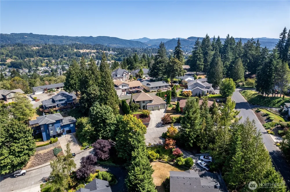 2538 E Lynnwood Drive Longview, WA 98632