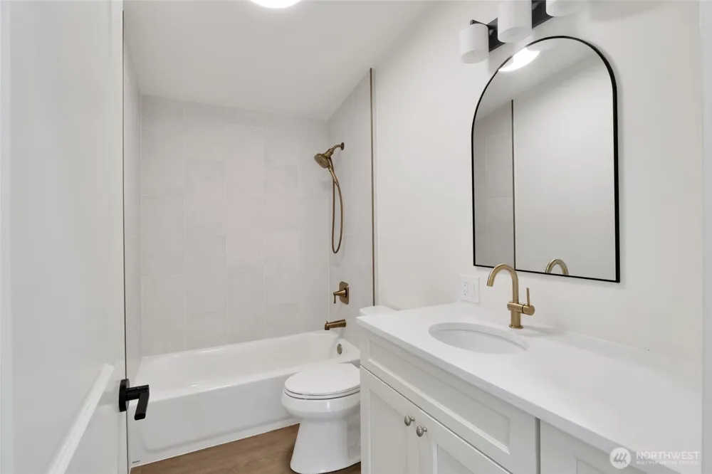 19120 Franklin Street NW Soap Lake, WA 98851