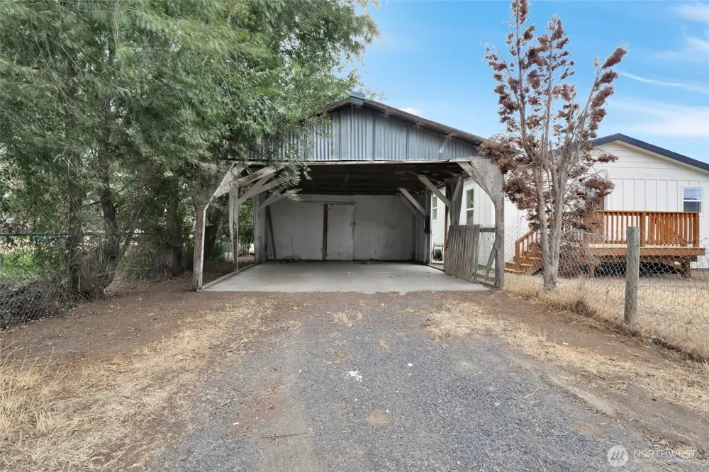 19120 Franklin Street NW Soap Lake, WA 98851