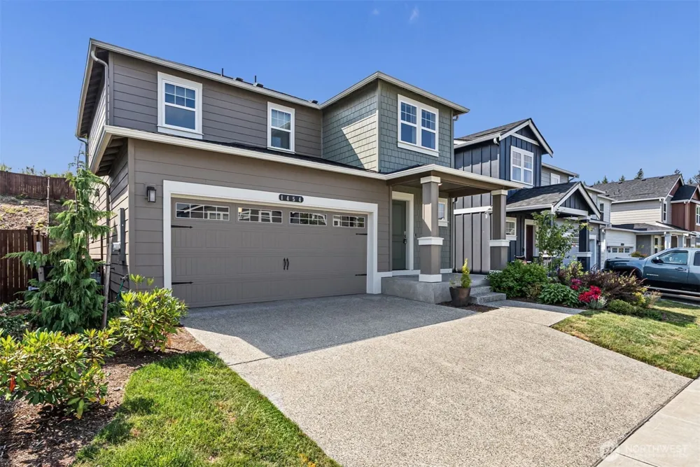 1454 SW Pendleton Way Port Orchard, WA 98367