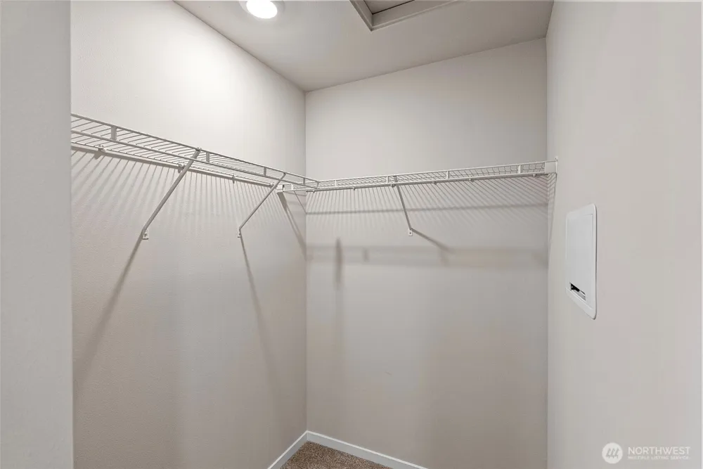 1454 SW Pendleton Way Port Orchard, WA 98367