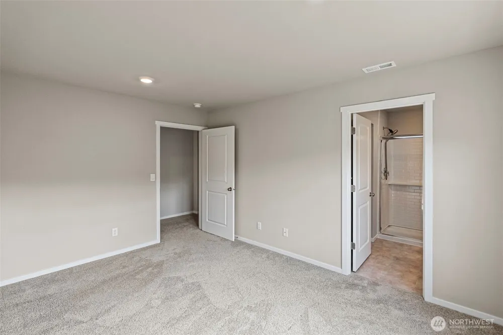 1454 SW Pendleton Way Port Orchard, WA 98367