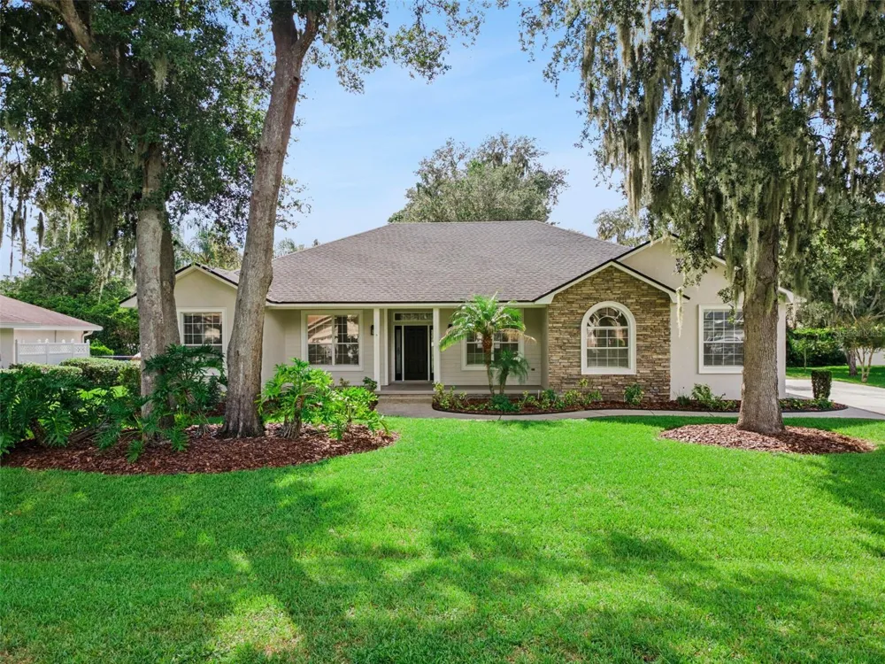 5937 TROPHY LOOP Lakeland, FL 33811
