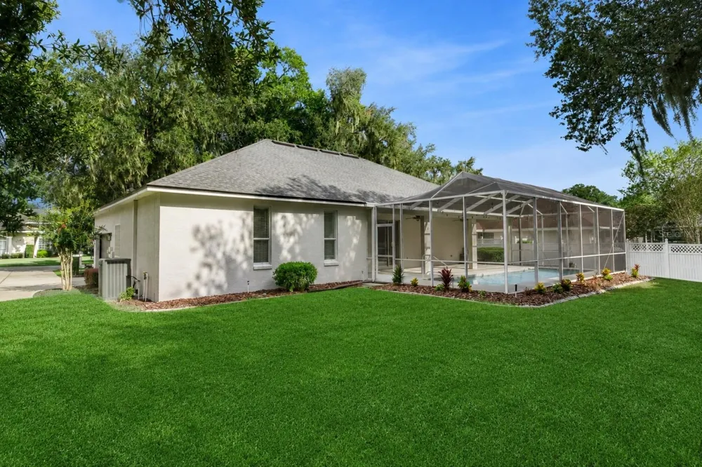 5937 TROPHY LOOP Lakeland, FL 33811