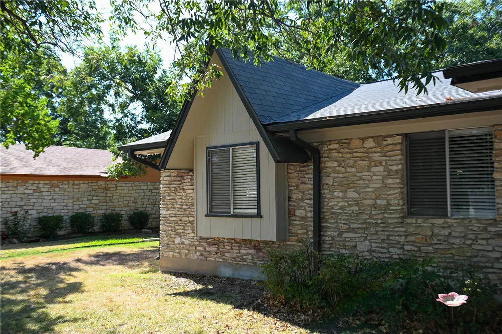 401 Dove Creek Drive Round Rock, TX 78664