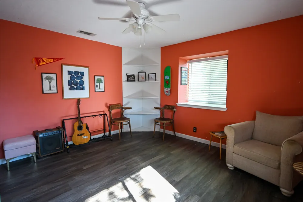 401 Dove Creek Drive Round Rock, TX 78664