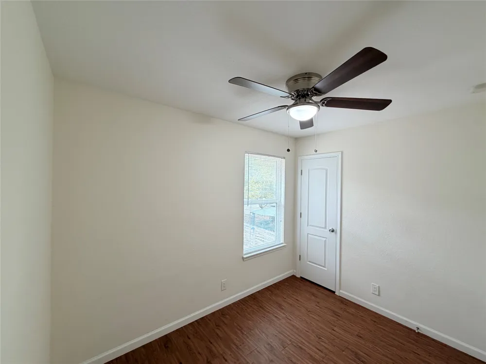 1605 Parkwood Drive Leander, TX 78641