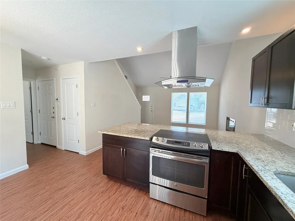 1605 Parkwood Drive Leander, TX 78641