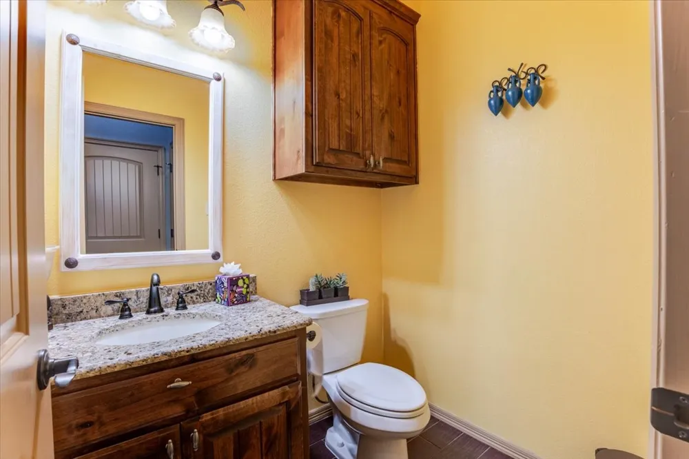 115 Turnberry Loop Graford, TX 76449