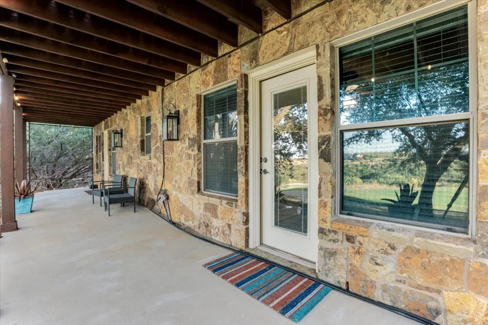 115 Turnberry Loop Graford, TX 76449