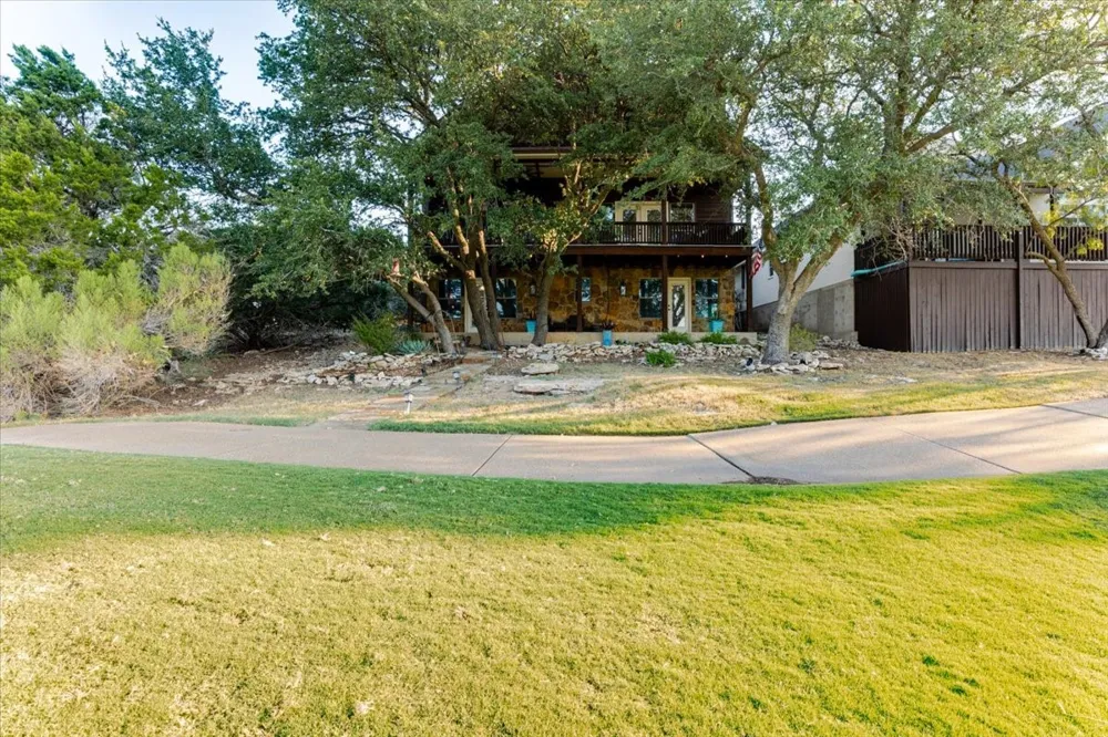 115 Turnberry Loop Graford, TX 76449