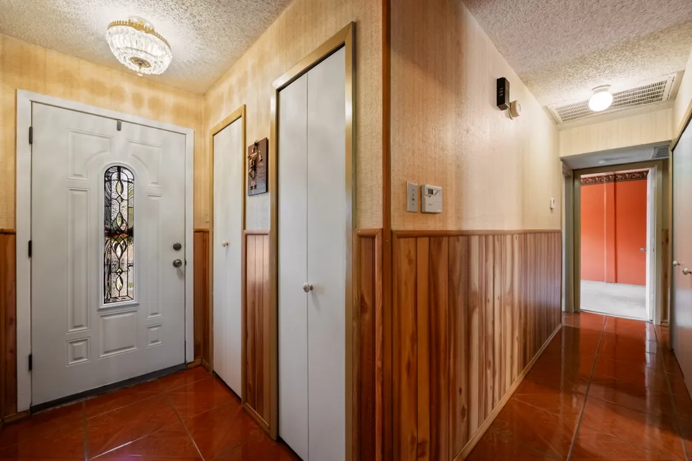 1706 Eastcliff Drive Dallas, TX 75217