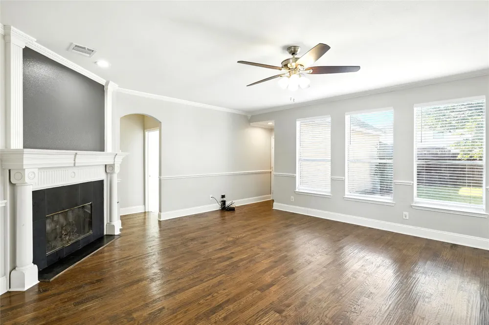 9808 Enmore Lane Frisco, TX 75035