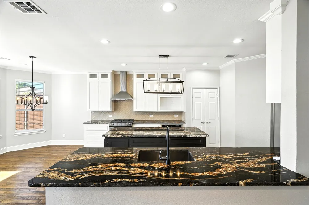 9808 Enmore Lane Frisco, TX 75035