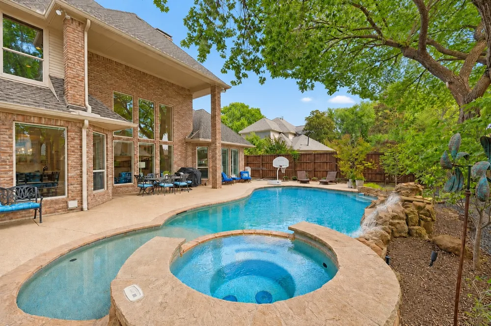 625 Cambridge Manor Lane Coppell, TX 75019