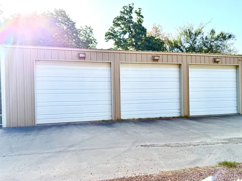 106 Hiawatha Drive
