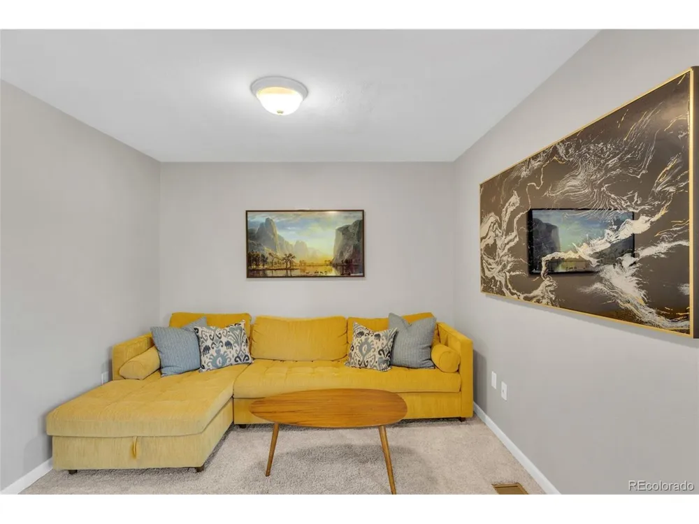 1230 Alton Street Aurora, CO 80010