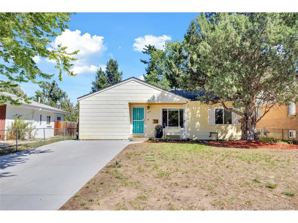 1230 Alton Street Aurora, CO 80010