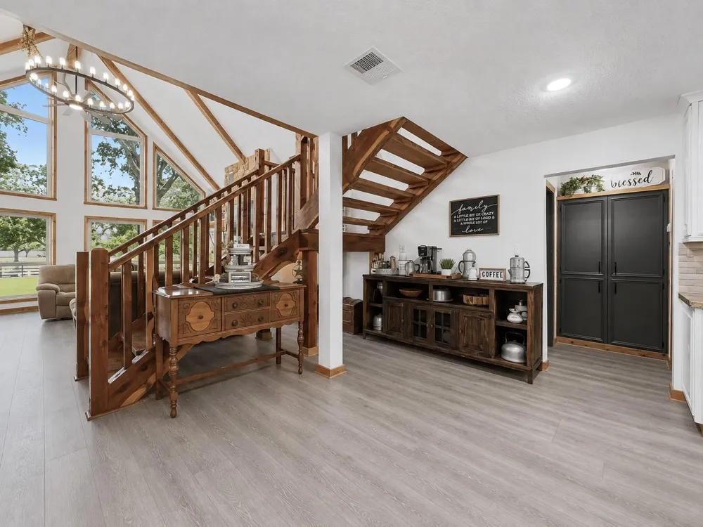 19023 Frey Road Hempstead, TX 77445