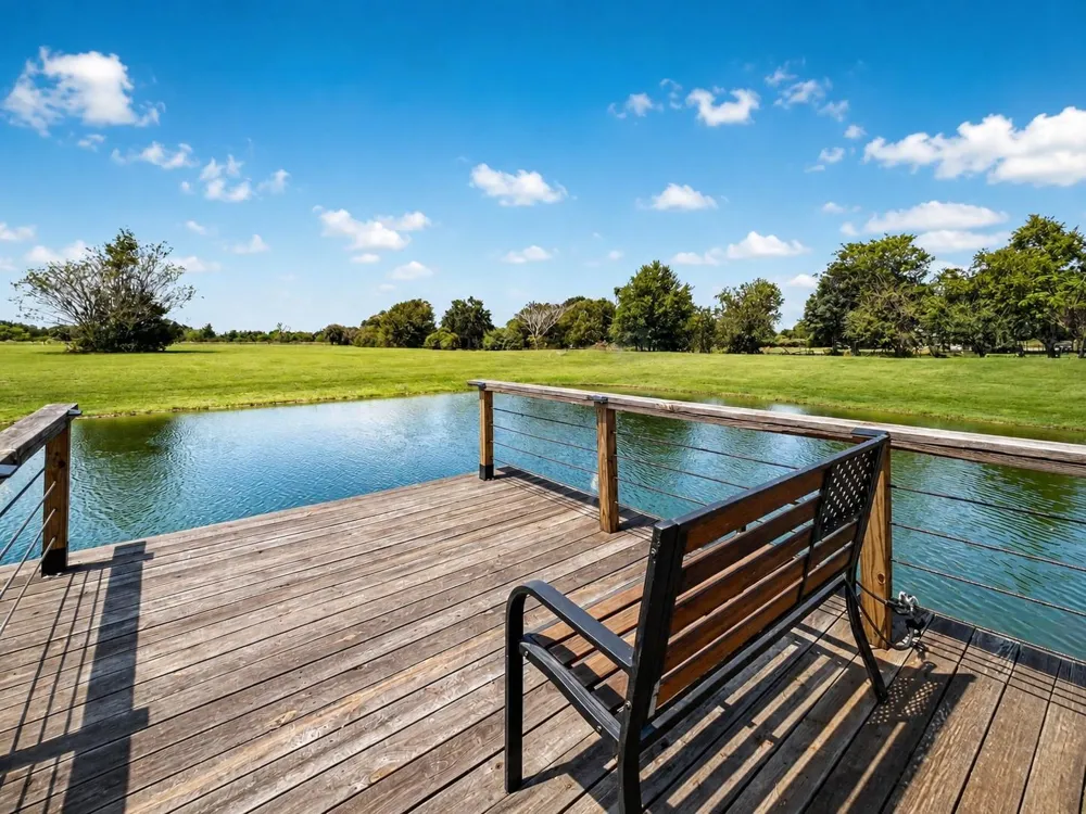 19023 Frey Road Hempstead, TX 77445