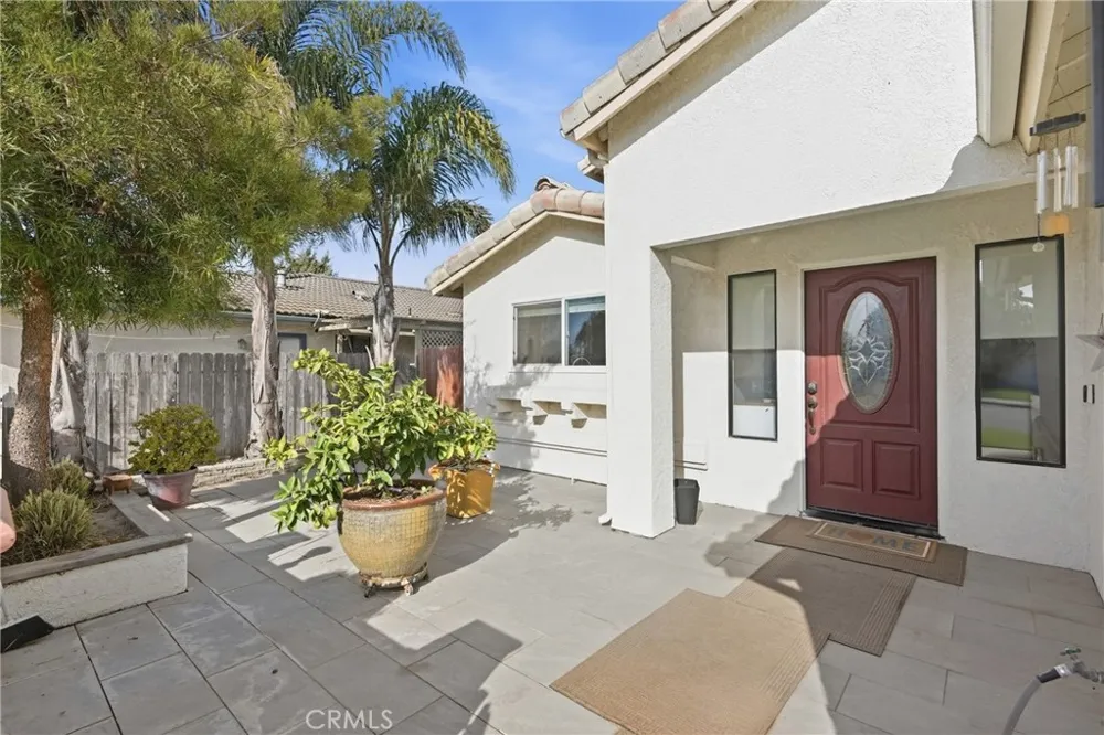 4895 Ruby Crest Court Santa Maria, CA 93455