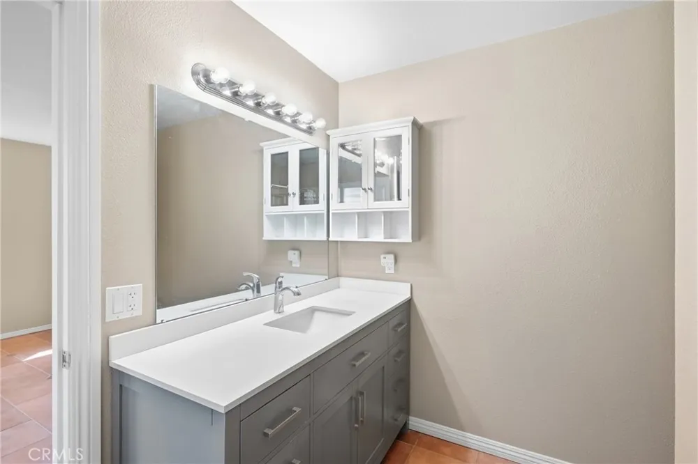 4895 Ruby Crest Court Santa Maria, CA 93455