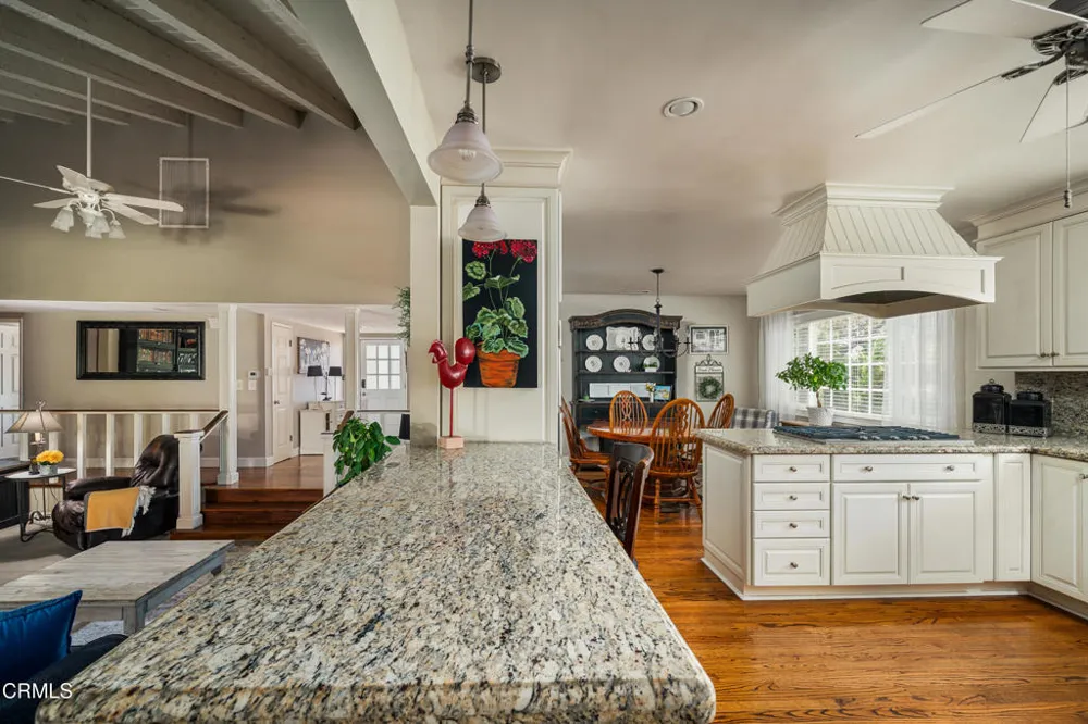 3615 Los Amigos Street Glendale, CA 91214