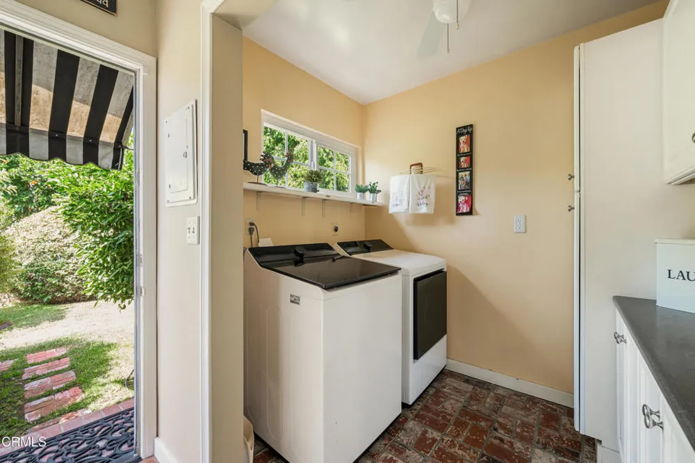 3615 Los Amigos Street Glendale, CA 91214