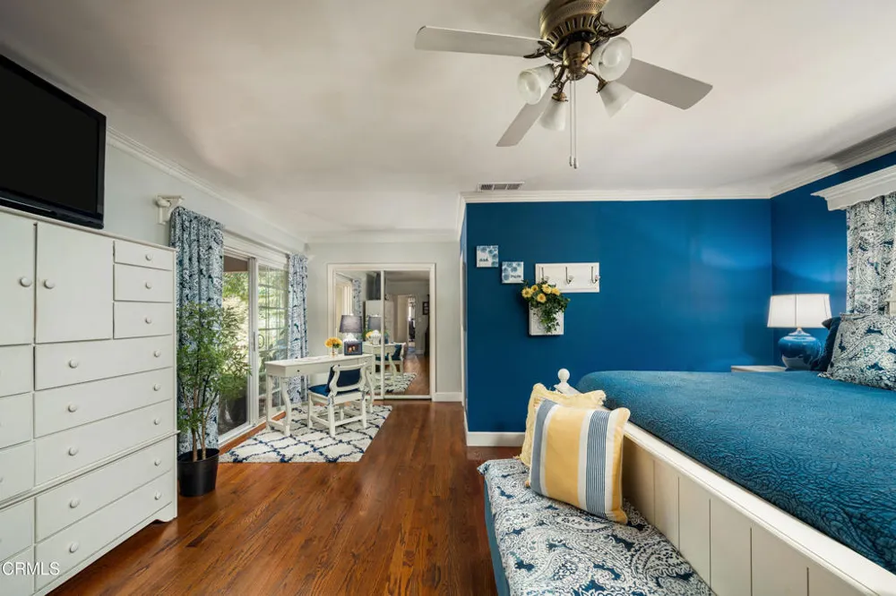 3615 Los Amigos Street Glendale, CA 91214
