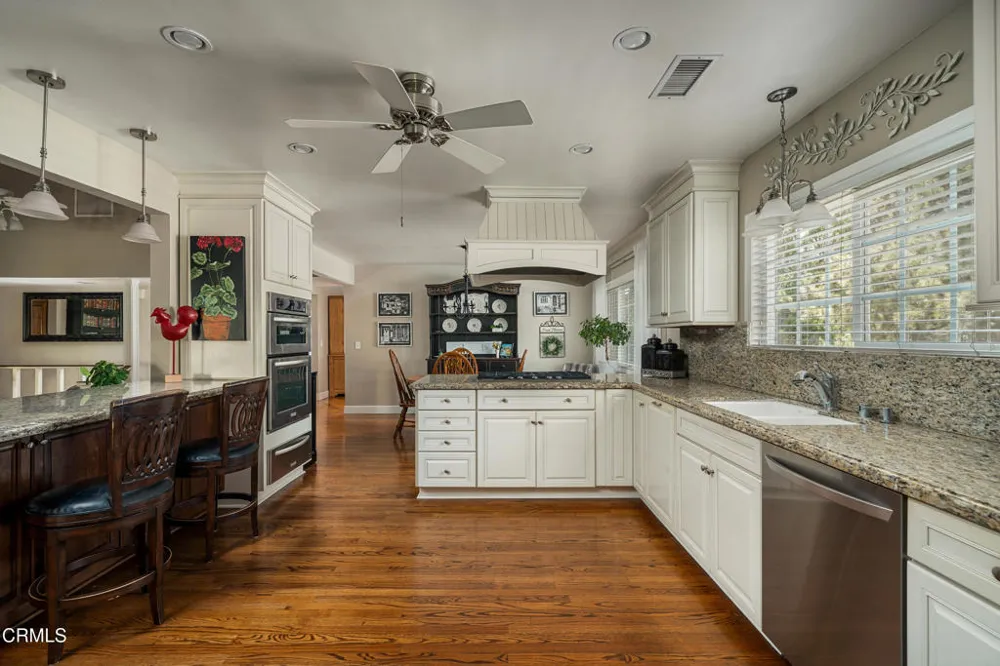 3615 Los Amigos Street Glendale, CA 91214