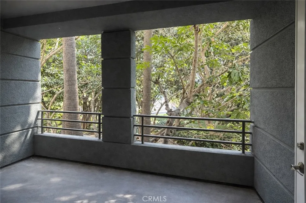 2253 Martin #107 Irvine, CA 92612