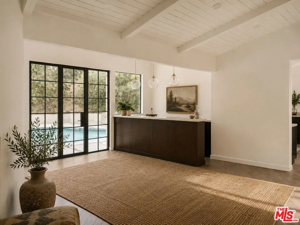 13019 Sky Valley Road Los Angeles, CA 90049