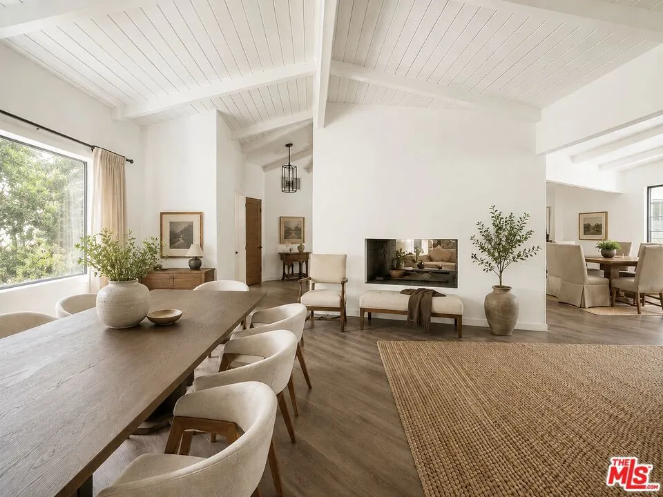 13019 Sky Valley Road Los Angeles, CA 90049