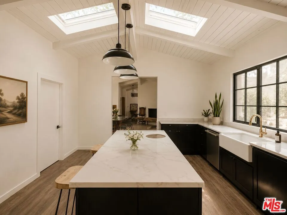 13019 Sky Valley Road Los Angeles, CA 90049