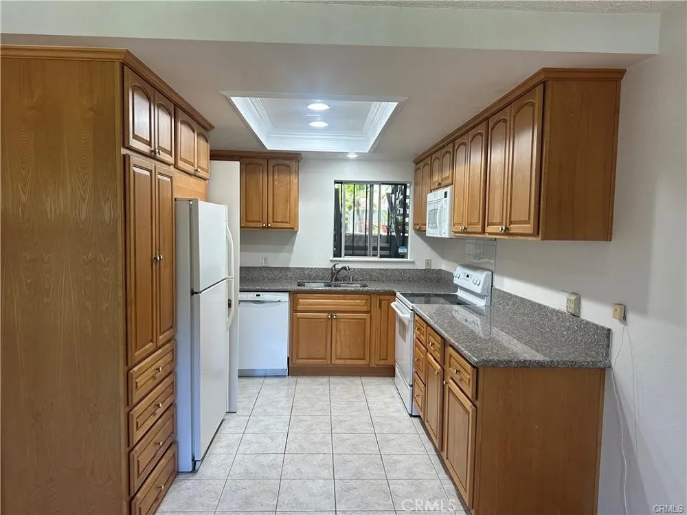 967 Calle Aragon Laguna Woods, CA 92637