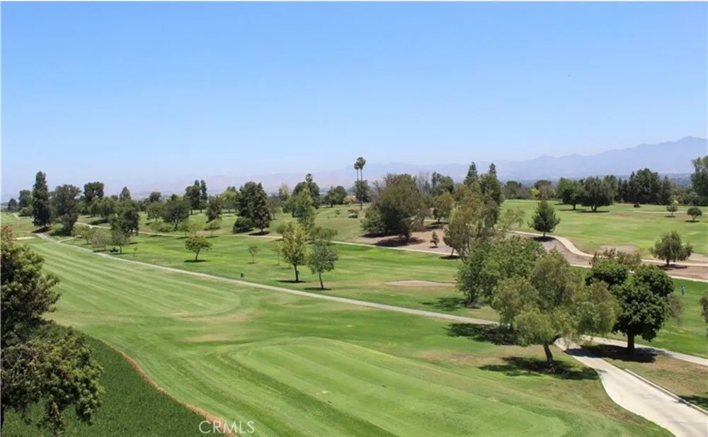 967 Calle Aragon Laguna Woods, CA 92637
