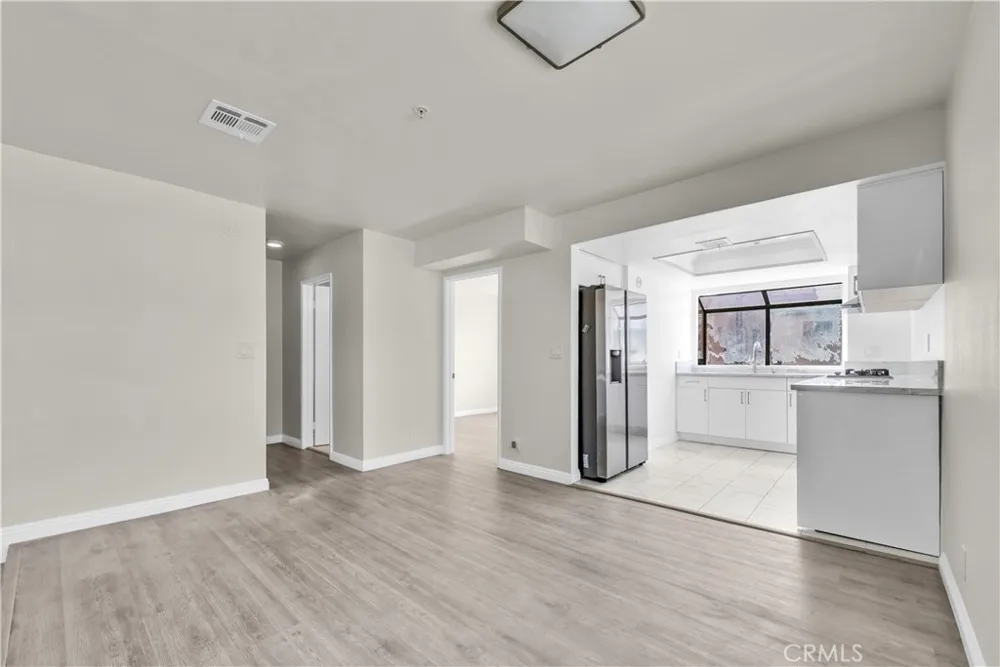 105 S Marguerita Avenue #F Alhambra, CA 91801