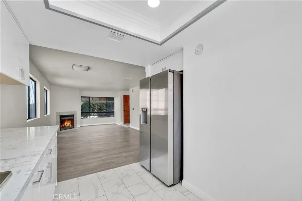 105 S Marguerita Avenue #F Alhambra, CA 91801