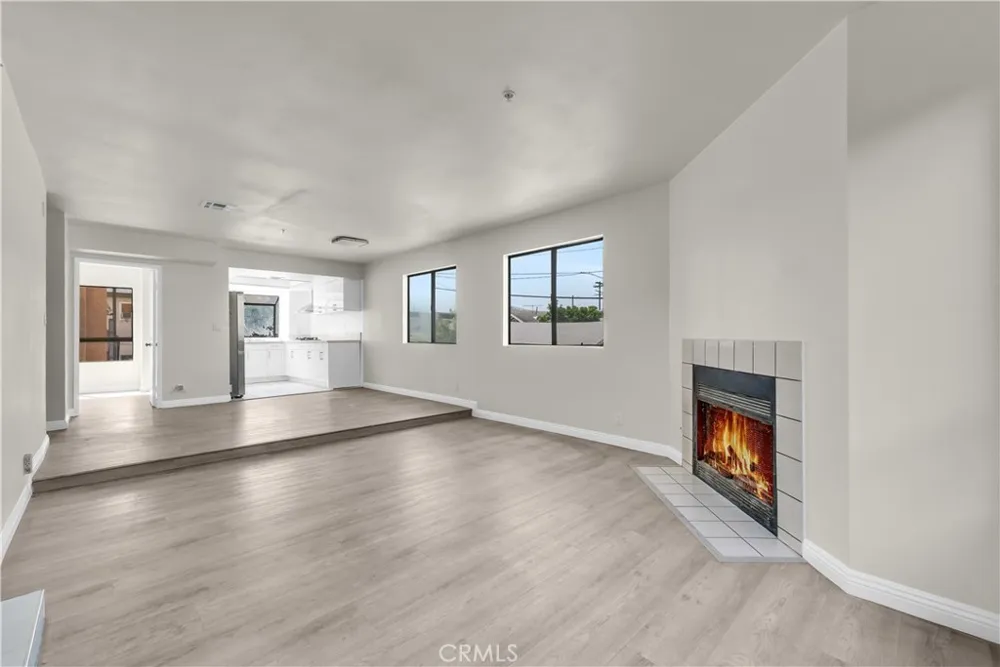 105 S Marguerita Avenue #F Alhambra, CA 91801