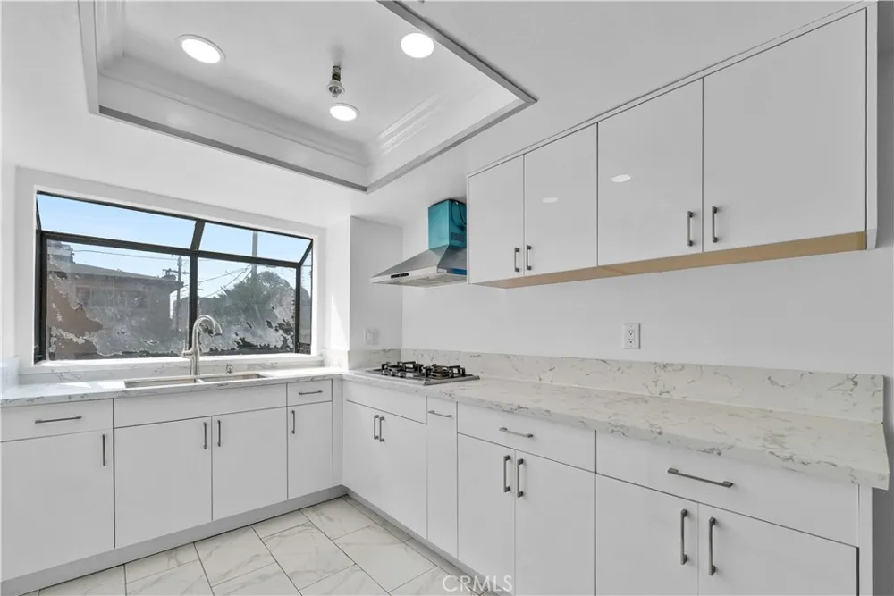 105 S Marguerita Avenue #F Alhambra, CA 91801