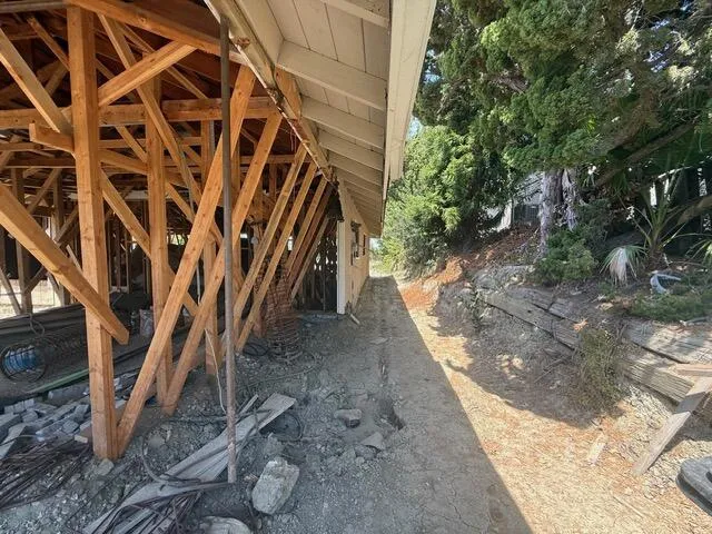 25211 Via Piedra Blanca Laguna Niguel, CA 92677