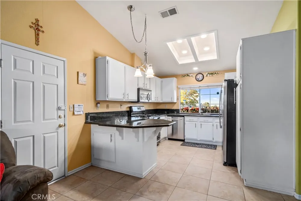 5370 E Avenue T10 Palmdale, CA 93552