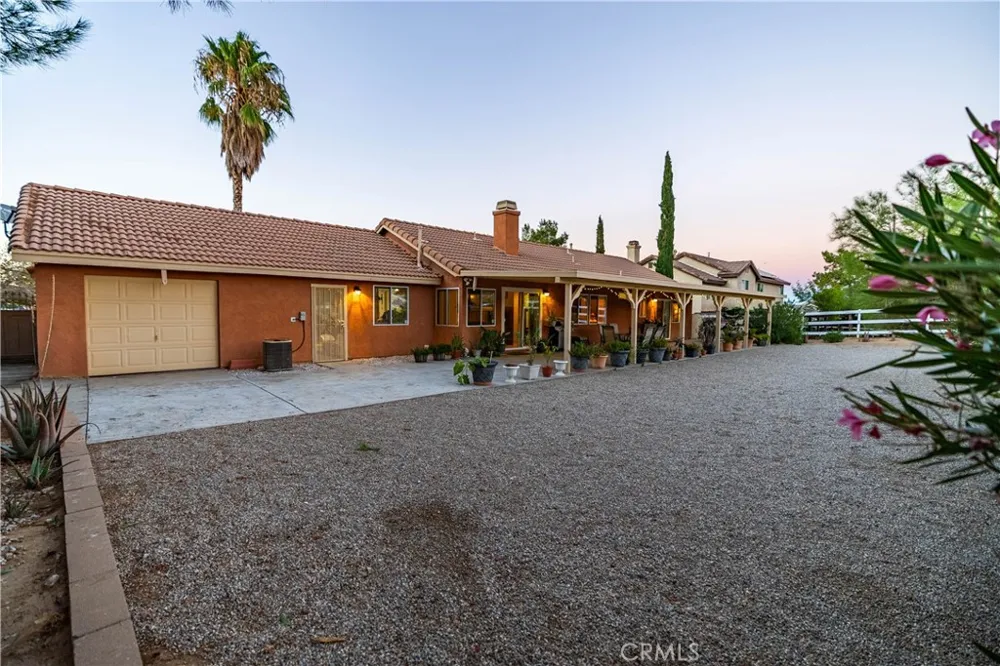 5370 E Avenue T10 Palmdale, CA 93552