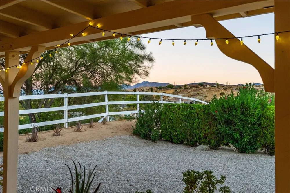 5370 E Avenue T10 Palmdale, CA 93552