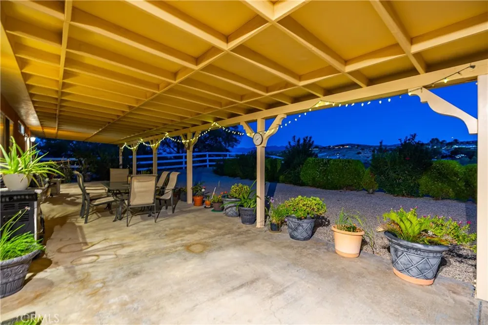 5370 E Avenue T10 Palmdale, CA 93552