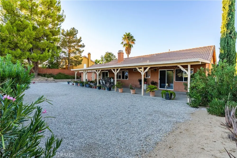 5370 E Avenue T10 Palmdale, CA 93552