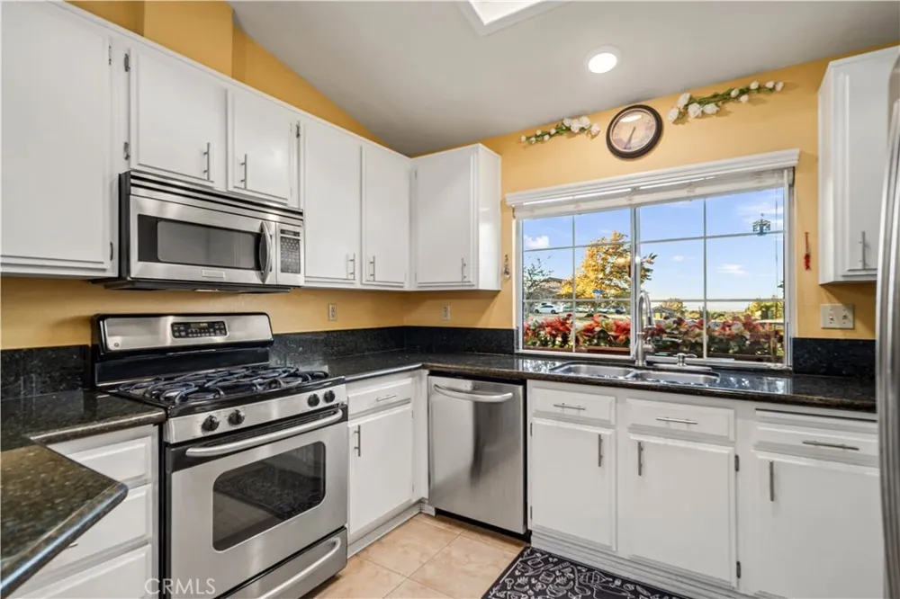 5370 E Avenue T10 Palmdale, CA 93552