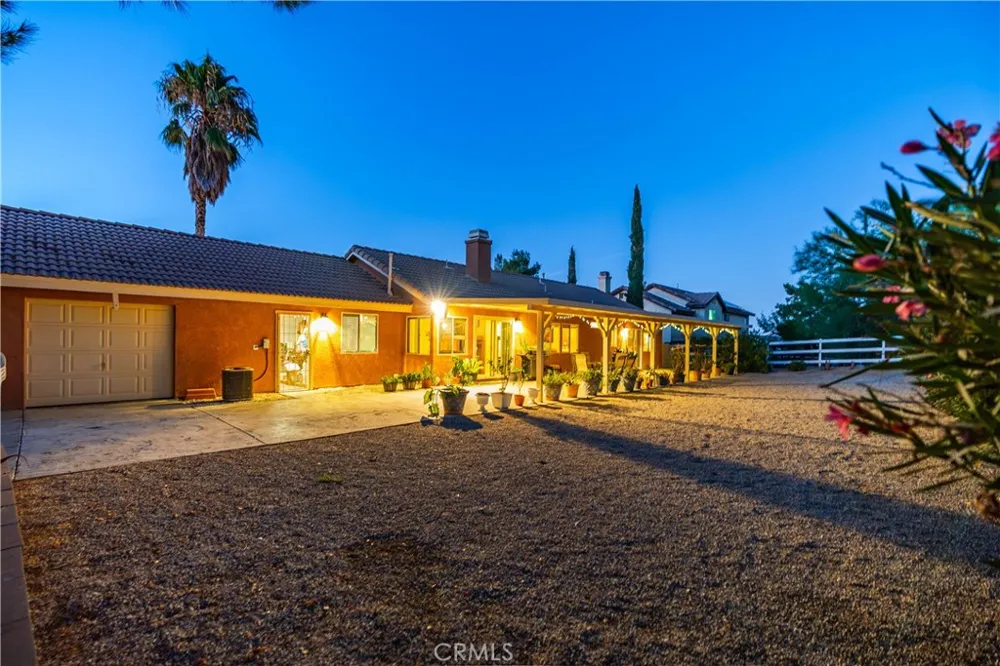 5370 E Avenue T10 Palmdale, CA 93552