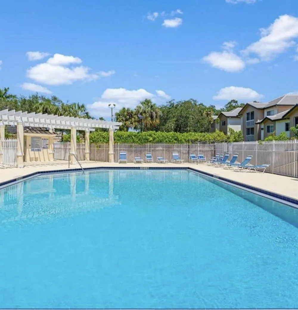 9807 NW 57 Manor Coral Springs, FL 33076