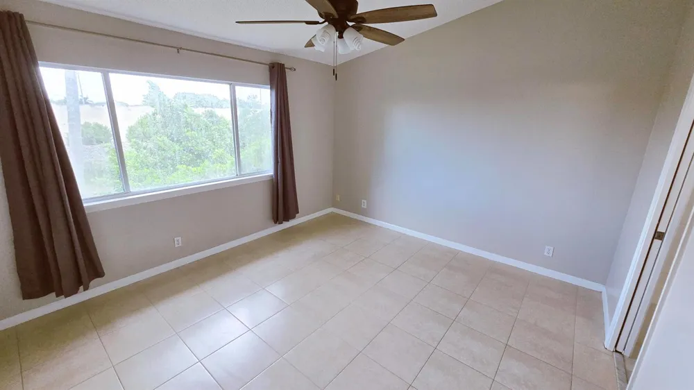 9807 NW 57 Manor Coral Springs, FL 33076